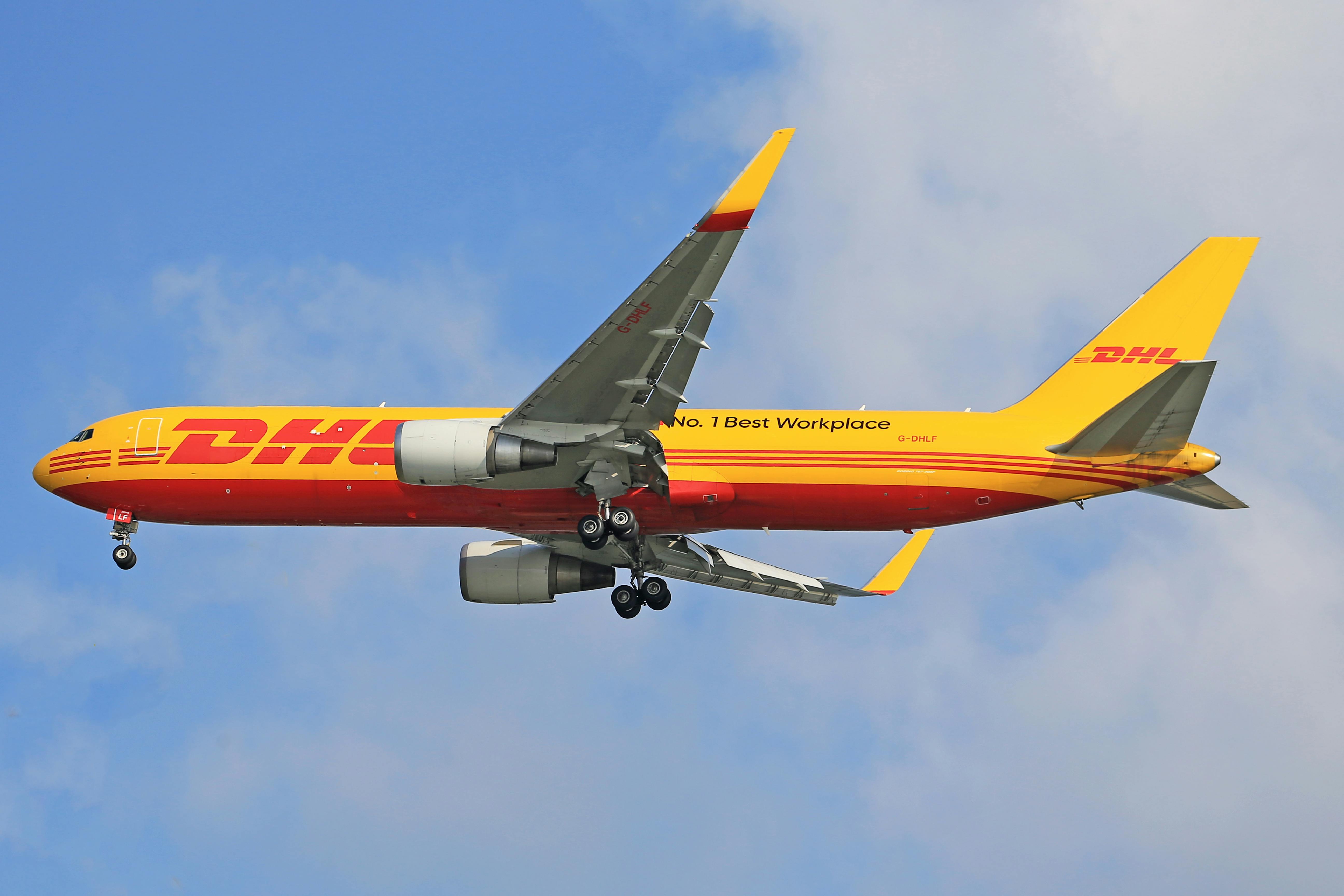 DHL suspend temporairement les colis de plus de 800 $ vers les particuliers américains
