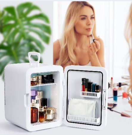 Mini Maquillage Refrigerator for Your Beauty Products